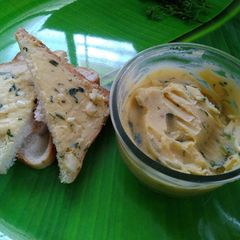 A picture of Garlic butter Homemade.