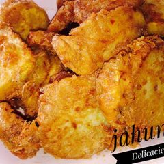 Sweet potatoes coated with egg A picture of Sweet potatoes coated with egg.