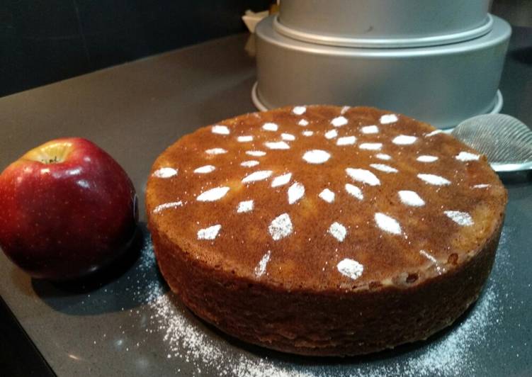 Bizcocho de manzana asada y miel