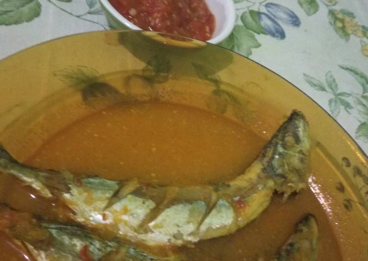 Ikan asam padeh + sambal terasi mantaps