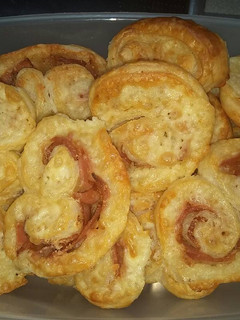 Una foto de Palmeritas de beicon y queso