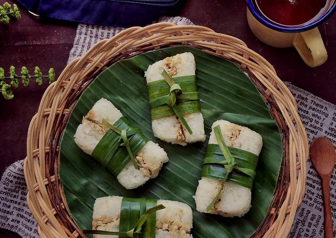 Lemper Ayam