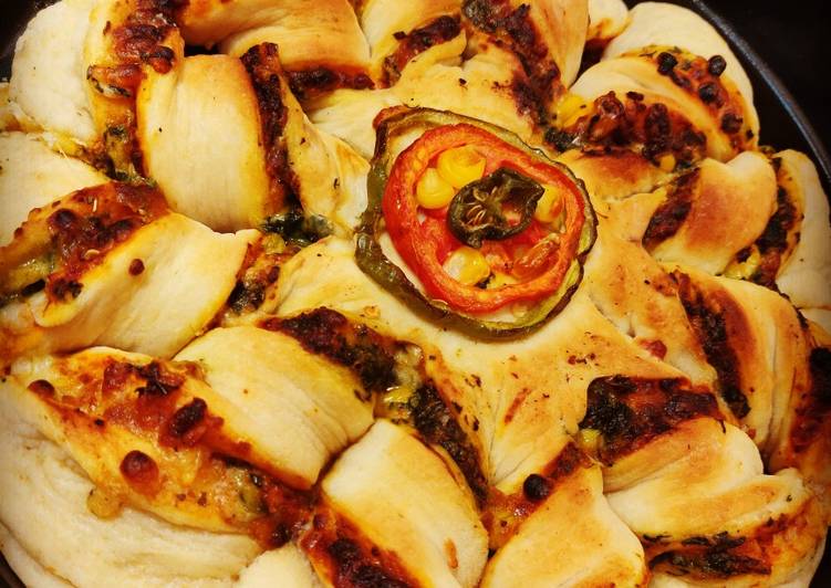 Recipe of Quick Spinach Star bread pizza