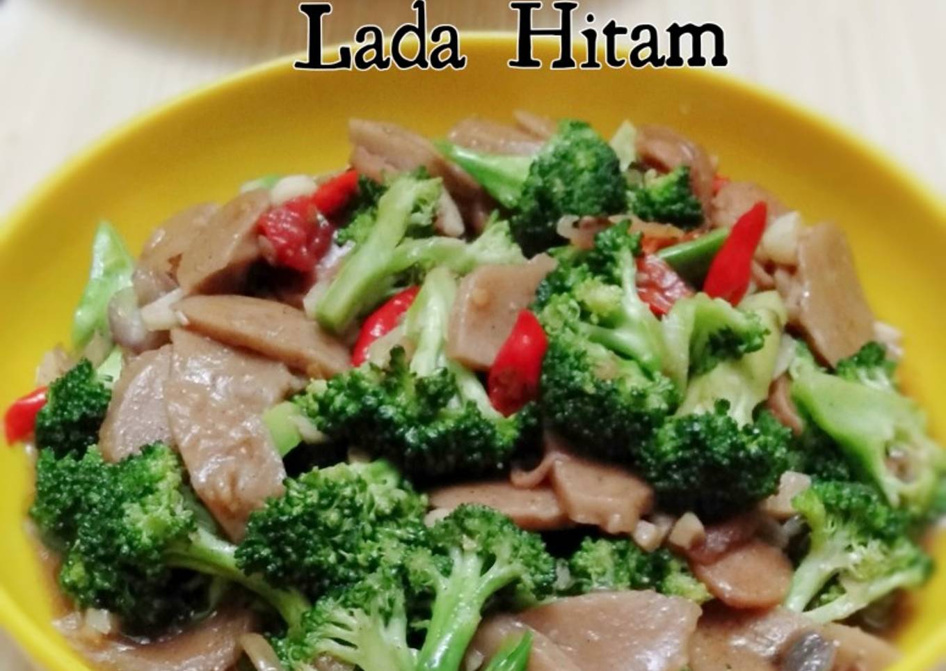 166.Cah Brokoli Bakso Lada Hitam