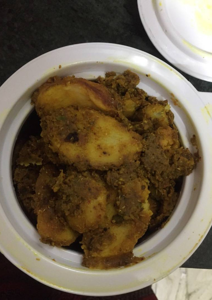 रेस्टोरेंट स्टाइल मसाला अरबी (Restaurant style masala arbi recipe in hindi) रेसिपी मुख्य फोटो