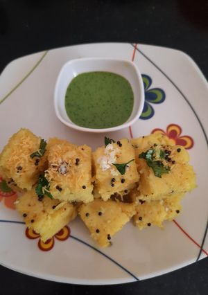 A picture of Dhokla.