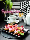Raspberry Éclair
