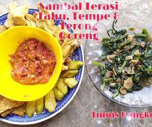 Resep mudah Tumis Kangkung Sambal Terasi Gurih Mantul