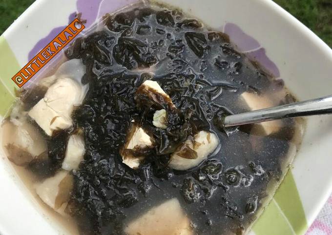 Cara Gampang Menyajikan Miyeok Guk (Sup Rumput Laut) yang Lezat