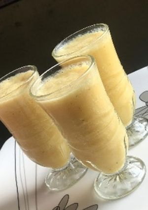 A picture of Tropical smoothie.