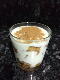 Una foto de Manzana a la canela con yogur