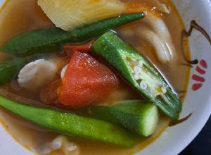 Hình của món Canh chua đậu bắp.