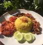 Langkah Gampang Membuat Resep  Nasi Kuning Simple Magic Com yang Bisa Manjain Lidah, Lezat