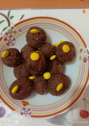A picture of Chocos Balls.