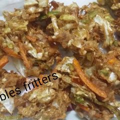 A picture of Chicken Vegetables fritters 😍.