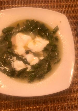 Una foto de Caldo de Espinacas. Vegetales