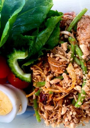 รูปของ ยำหัวปลีถั่วเข็ม🥜🌶️🧄