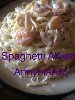 Una foto de Espaguetti Alfredo