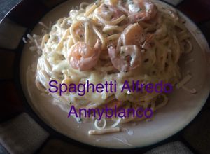 Una foto de Espaguetti Alfredo