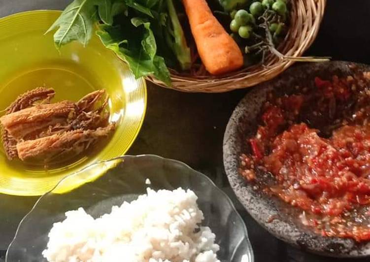 Menu sultan sambel cocote mertua galak