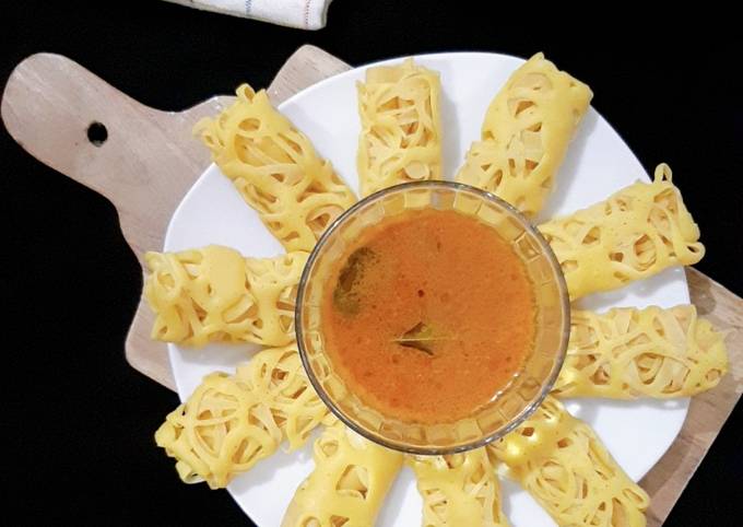 Roti Jala Kuah Kari