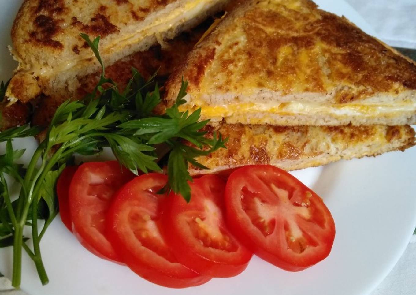 Sandwich Goreng Telur Keju