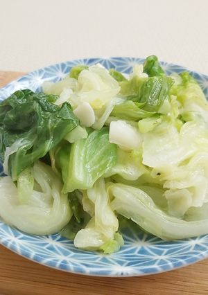 蒜炒高麗菜嬰 的食譜成品照片