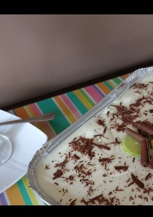 Una foto de Mousse de Limón con Base de Biscotelas