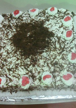 A picture of Black forest cake#authors marathon.