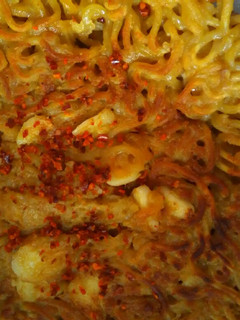 A picture of Omelet Noodles (rendang sense).