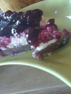 Una foto de Cheesecake de frutos rojos sin horno