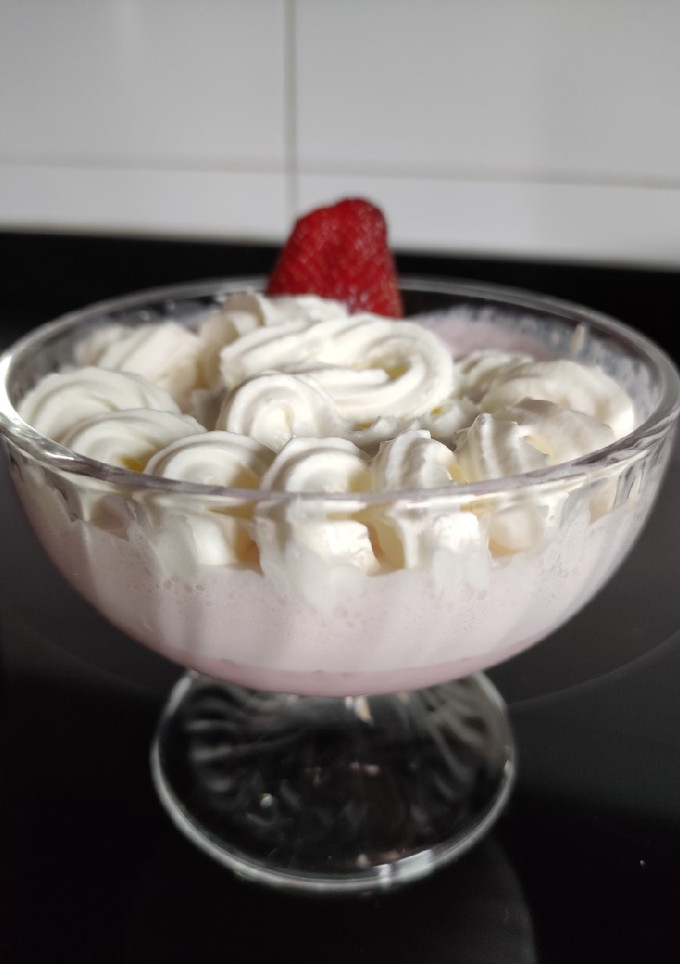 Una foto de Smoothie de fresa en Mambo