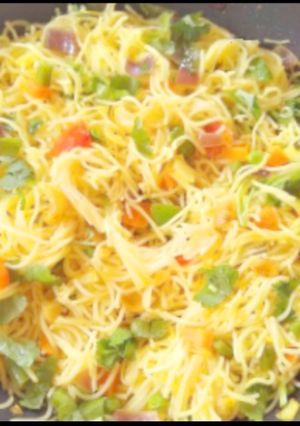 A picture of Rice noodles seviyan upma.