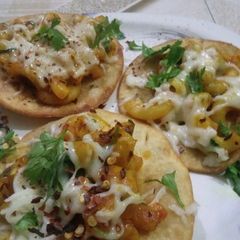 A picture of Papdi with cheese and pasta.