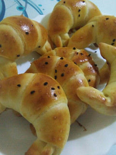 صورة لوصفة ميني كرواسون مالح مممم 😋😋