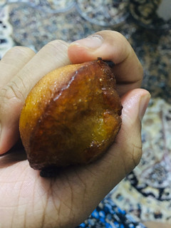 A picture of Unniyappam.