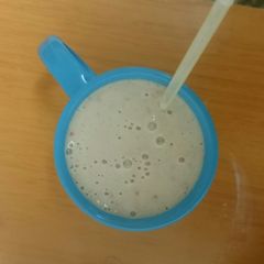 A picture of Tomato banana smoothie.