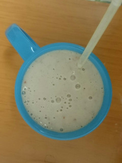 A picture of Tomato banana smoothie.