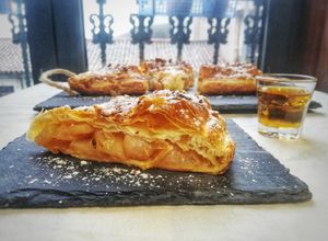 Foto de Tarte de Pera, Tangerina e Noz