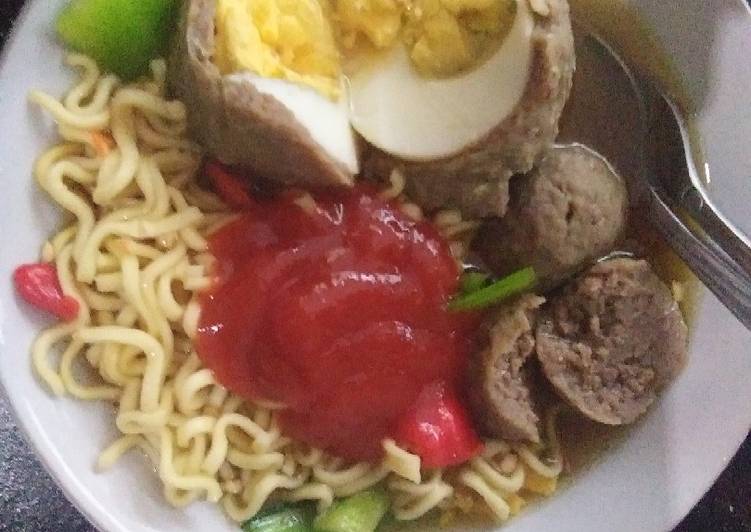 Bakso telur