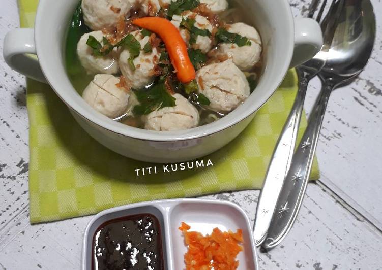  Resep  Bakso  Ayam  oleh Titi Kusuma Cookpad