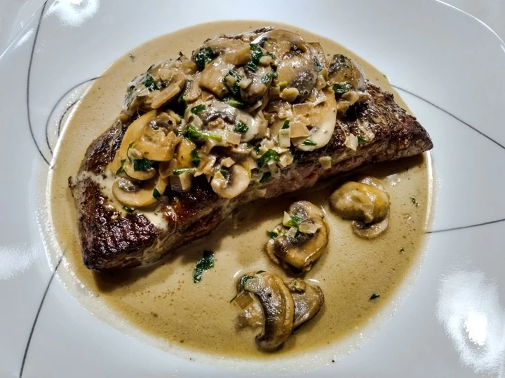 Easy Way Prepare Recipe Steak with tarragon mushroom sauce that is Awesome, Can Spoil the Tongue}