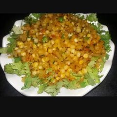 A picture of Yellow Masala sago.