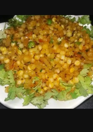 A picture of Yellow Masala sago.
