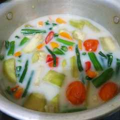 Sayur Lodeh Bumbu "Racik" Instan রেসিপির প্রধান ছবি