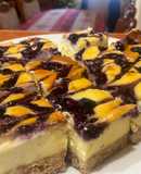 Áfonyás sajttorta szelet