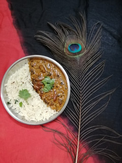 દાલ મખની (dal makhani Recipe in gujarati) રેસીપી મુખ્ય ફોટો