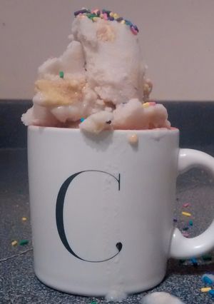 A picture of Maple Cookie Ice-Cream (with coconut milk).
