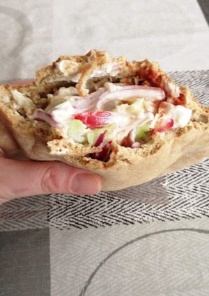 Gluténmentes gyros pitával recept fotója