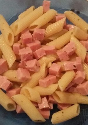 Foto de Penne com presunto